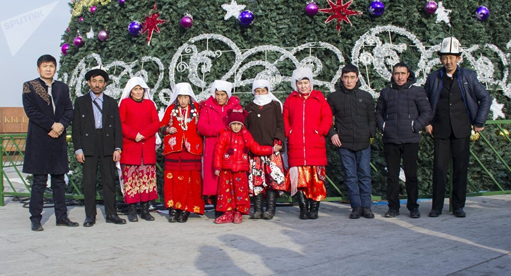 Алайга туруктуу жашоо үчүн 50 памирлик кыргыз көчүп келди. Видео