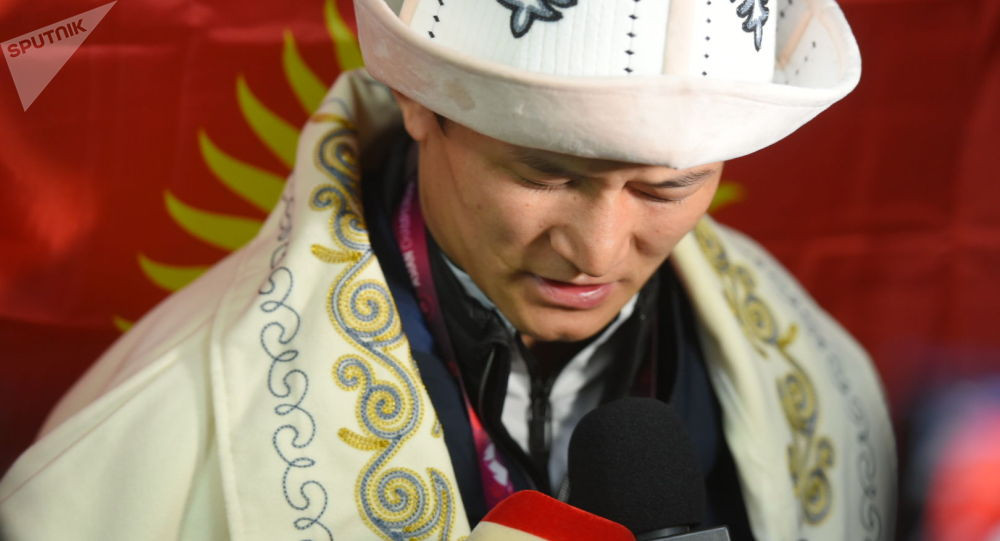 Азия чемпиону болгон Жолдошбеков көзү эмнеге көрбөй жатканын айтты