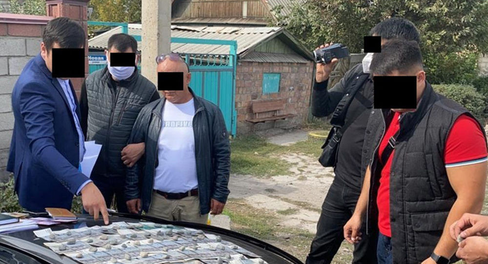 УКМК: Бишкекте баңгизат сатып жаткан полковник кармалды