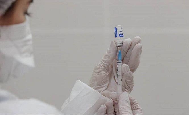 Киргизия запросила у России 500 тысяч доз вакцины от коронавируса