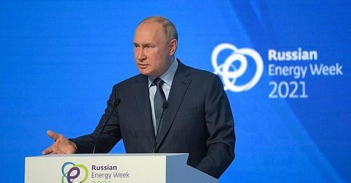 Путин заявил о стягивании террористов из Сирии и Ирака в Афганистан