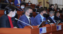 Сурабалдиева: парламент өзгөчө абал режимин узартуу маселесин карайт