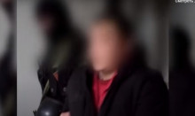 Бишкек: кыздарды батиринен тоноп, банк картасын тартып алгандар кармалды. Видео