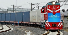 КР договаривается с Казахстаном о транзите контейнерных поездов из Китая