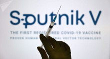 Кыргызстан "Спутник V" вакцинасын мигранттардын эсебинен сатып алууну көздөөдө