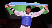 Олимпиада: Өзбекстанга биринчи алтын медалды 19 жаштагы спортчу тартуулады. Видео